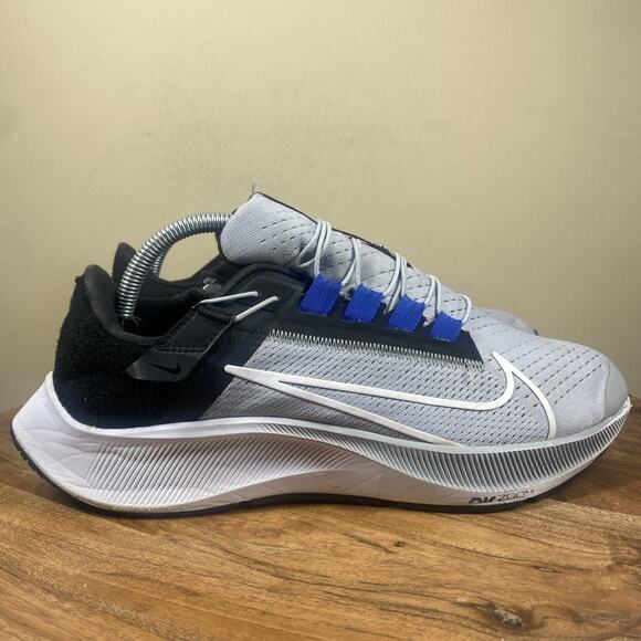 Nike Air Zoom Pegasus 38 FlyEase Wolf Grey Mens Size 9 Running Shoes DA6678-004